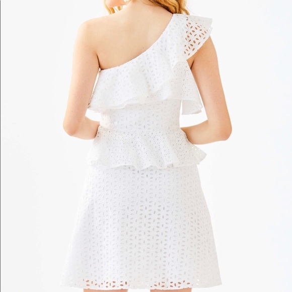 Dress - Picture 1 of 8